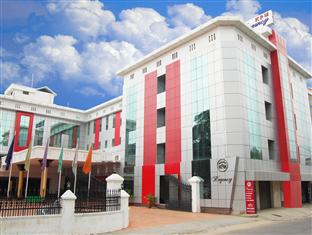 Hotel Kpm Regency Palakkad Esterno foto
